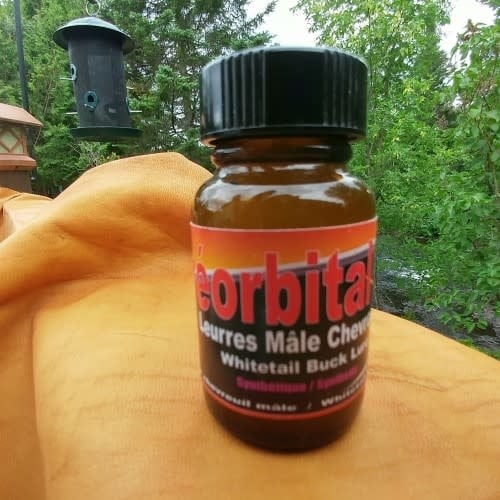30 ml bottle of Ferme Monette Pré-ORBITAL synthetic deer lure with brush, designed for attracting deer.