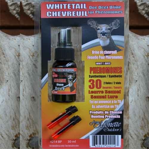 Ferme Monette's female deer pheromone and urine blend, designed to attract and enhance deer hunting experiences.