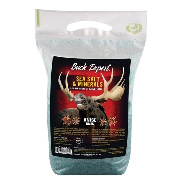 Buck Expert Plus Anise Salt and Mineral Bag, 1.8 kg, featuring a vibrant packaging design showcasing the product's natural ingredients.