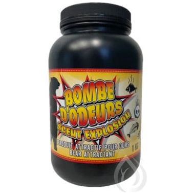 Meunerie Soucy 1 kg bear attractant scent bomb, designed to lure bears with its enticing aroma.