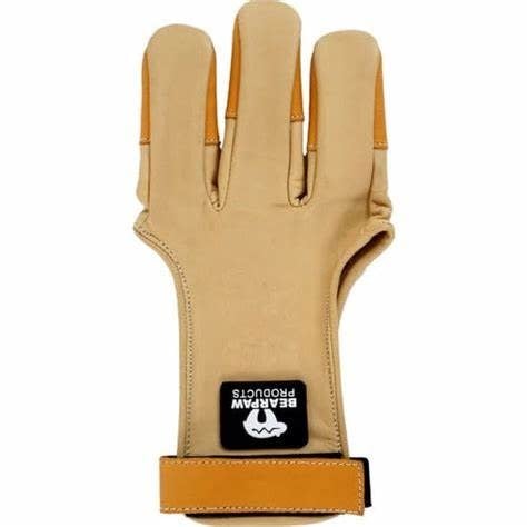 Bearpaw plus Gants Classic leather gloves, showcasing a stylish combination of warmth and elegance, perfect for winter fashion.