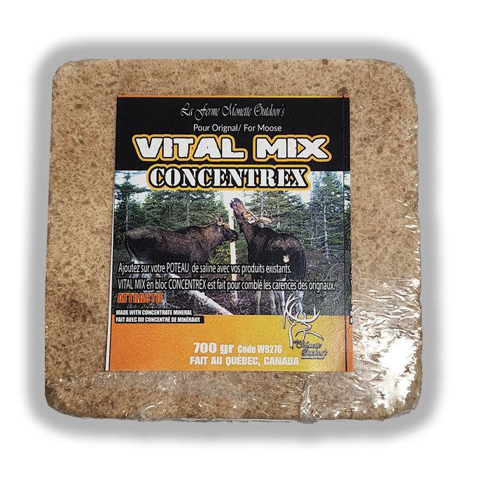 Ferme Monette Plus Original Vital Mix Concentrex Block 700g - Premium animal feed block designed for optimal nutrition and health.